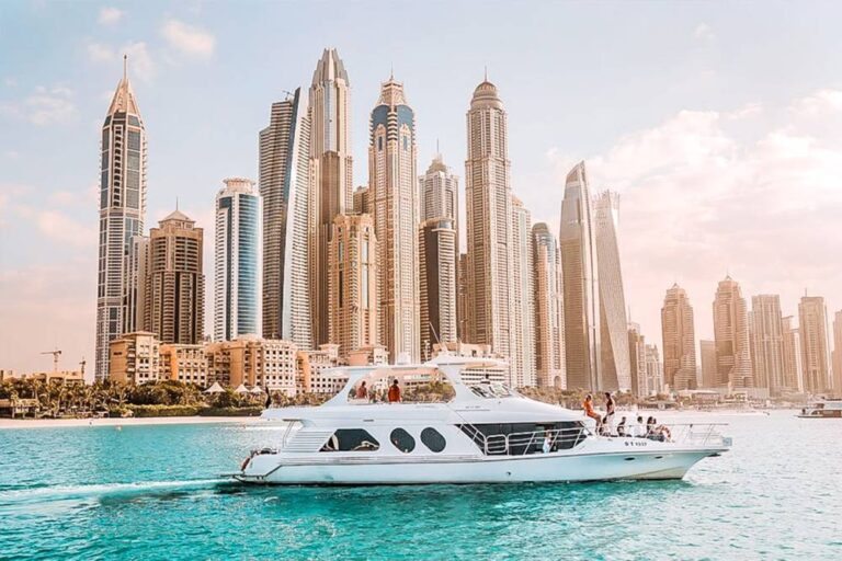 best-luxury-yacht-tours-in-dubai