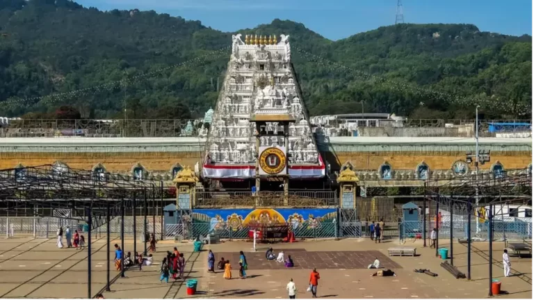 Tirupati Flight Packages from Hyderabad, Mumbai & Delhi